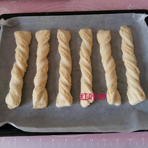 椰蓉奶棒面包
